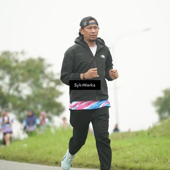 Runner Photo 8884852
