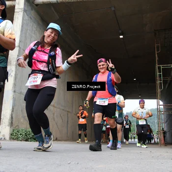 Runner Photo 8884893