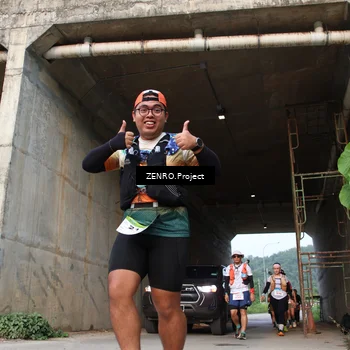 Runner Photo 8884930