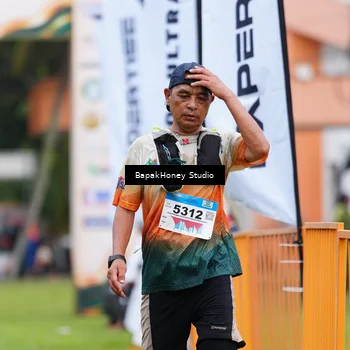 Runner Photo 8884952