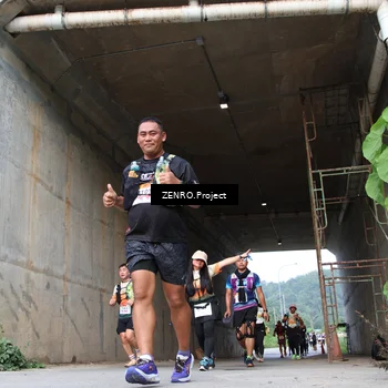 Runner Photo 8884954