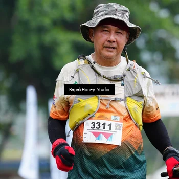 Runner Photo 8885054