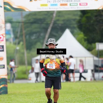 Runner Photo 8885065