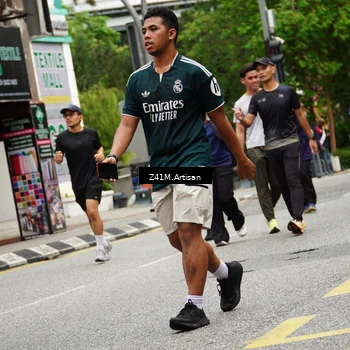 Runner Photo 8885094