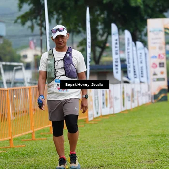 Runner Photo 8885100