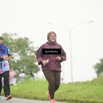 Runner Photo 8885163