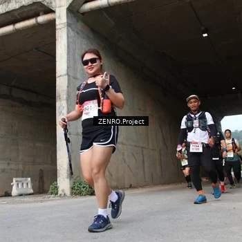 Runner Photo 8885317