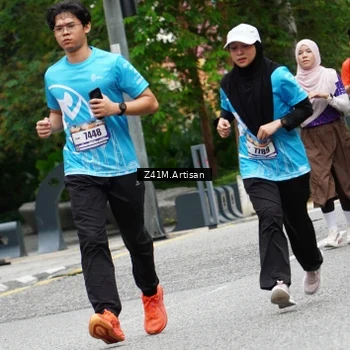 Runner Photo 8885320