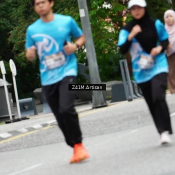 Runner Photo 8885359