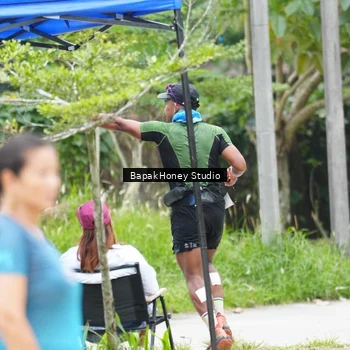 Runner Photo 8885377
