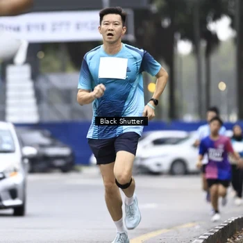 Runner Photo 8885389