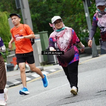 Runner Photo 8885394