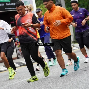 Runner Photo 8885422