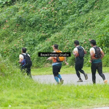 Runner Photo 8885427