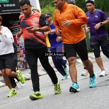 Runner Photo 8885430