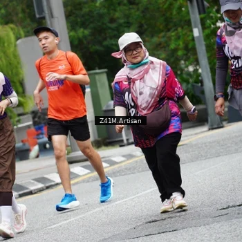 Runner Photo 8885434