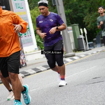 Runner Photo 8885440