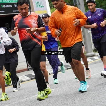 Runner Photo 8885441