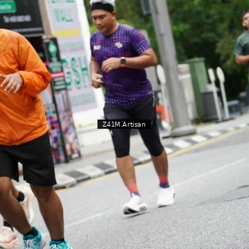 Runner Photo 8885454