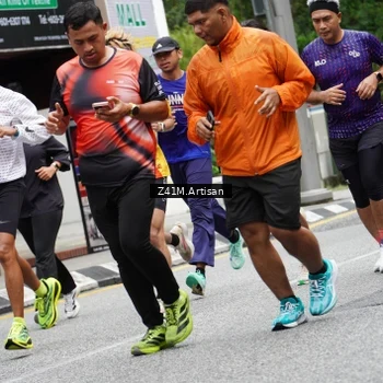 Runner Photo 8885460