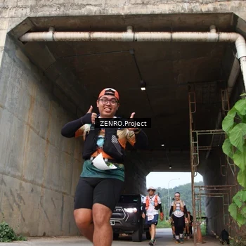 Runner Photo 8885467