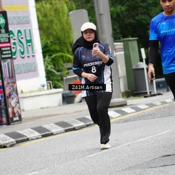 Runner Photo 8885491