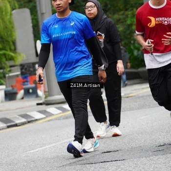 Runner Photo 8885494