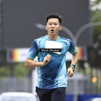 Runner Photo 8885499