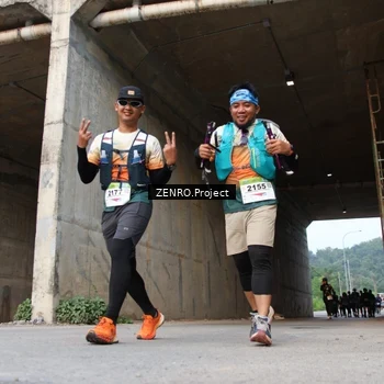 Runner Photo 8885508