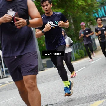 Runner Photo 8885518