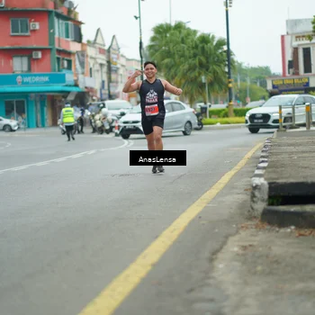 Runner Photo 8885559