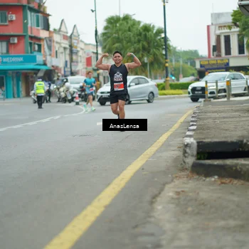 Runner Photo 8885562