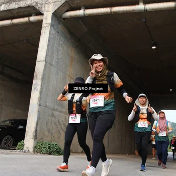 Runner Photo 8885595
