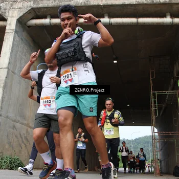 Runner Photo 8885617