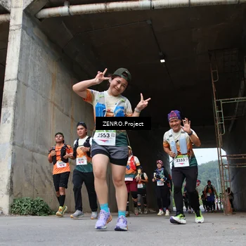 Runner Photo 8885630