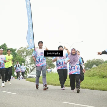 Runner Photo 8885653