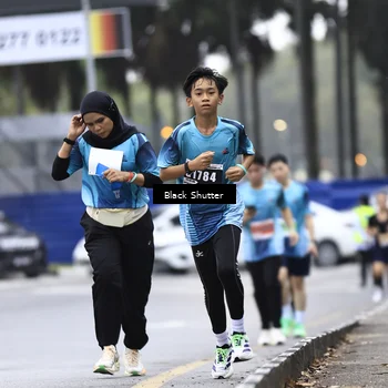 Runner Photo 8885704