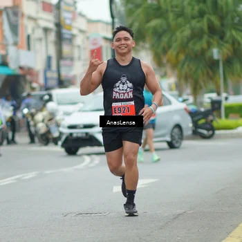 Runner Photo 8885712