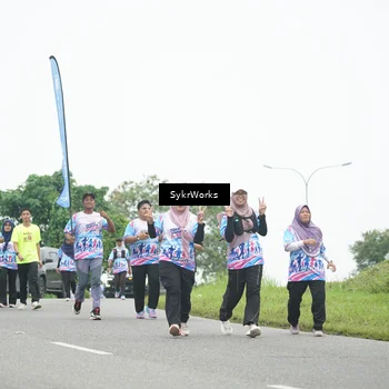 Runner Photo 8885744