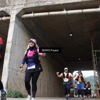 Runner Photo 8885745