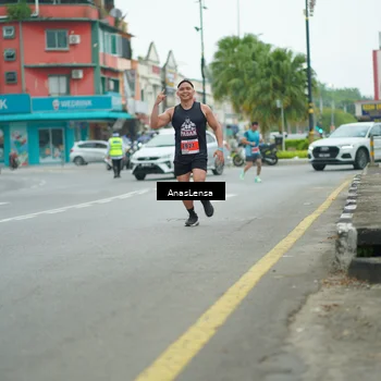 Runner Photo 8885795
