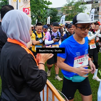 Runner Photo 8885838