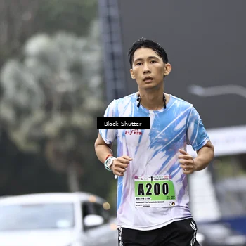 Runner Photo 8885842