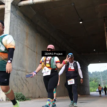 Runner Photo 8885992