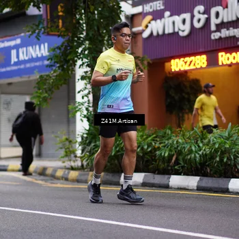 Runner Photo 8886002