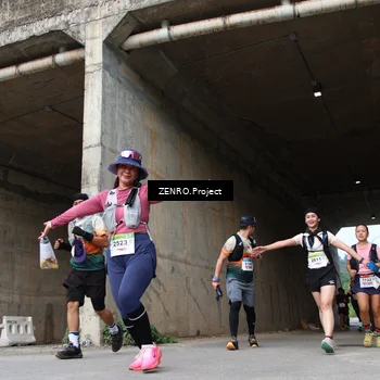 Runner Photo 8886026