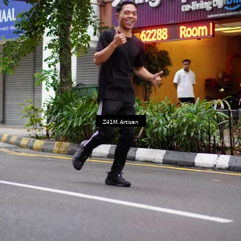 Runner Photo 8886069