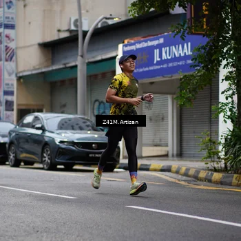 Runner Photo 8886112