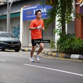 Runner Photo 8886129
