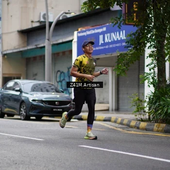 Runner Photo 8886133